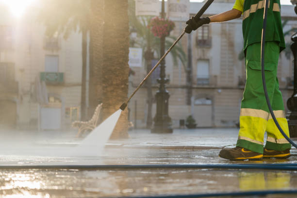 Garage Pressure Washing in Riverwoods, IL